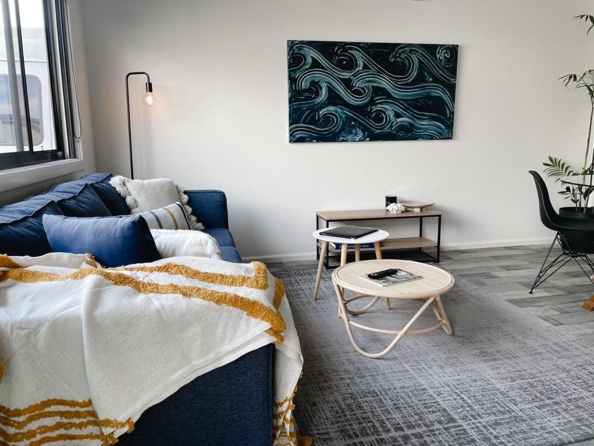 Beachcomber Holiday Units Apartment