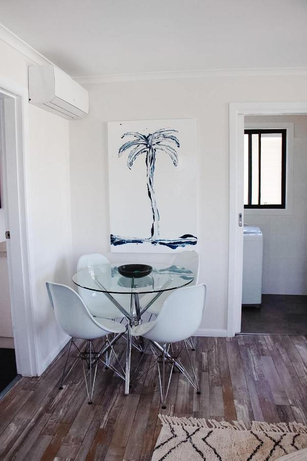 Beachcomber Holiday Units Apartment *