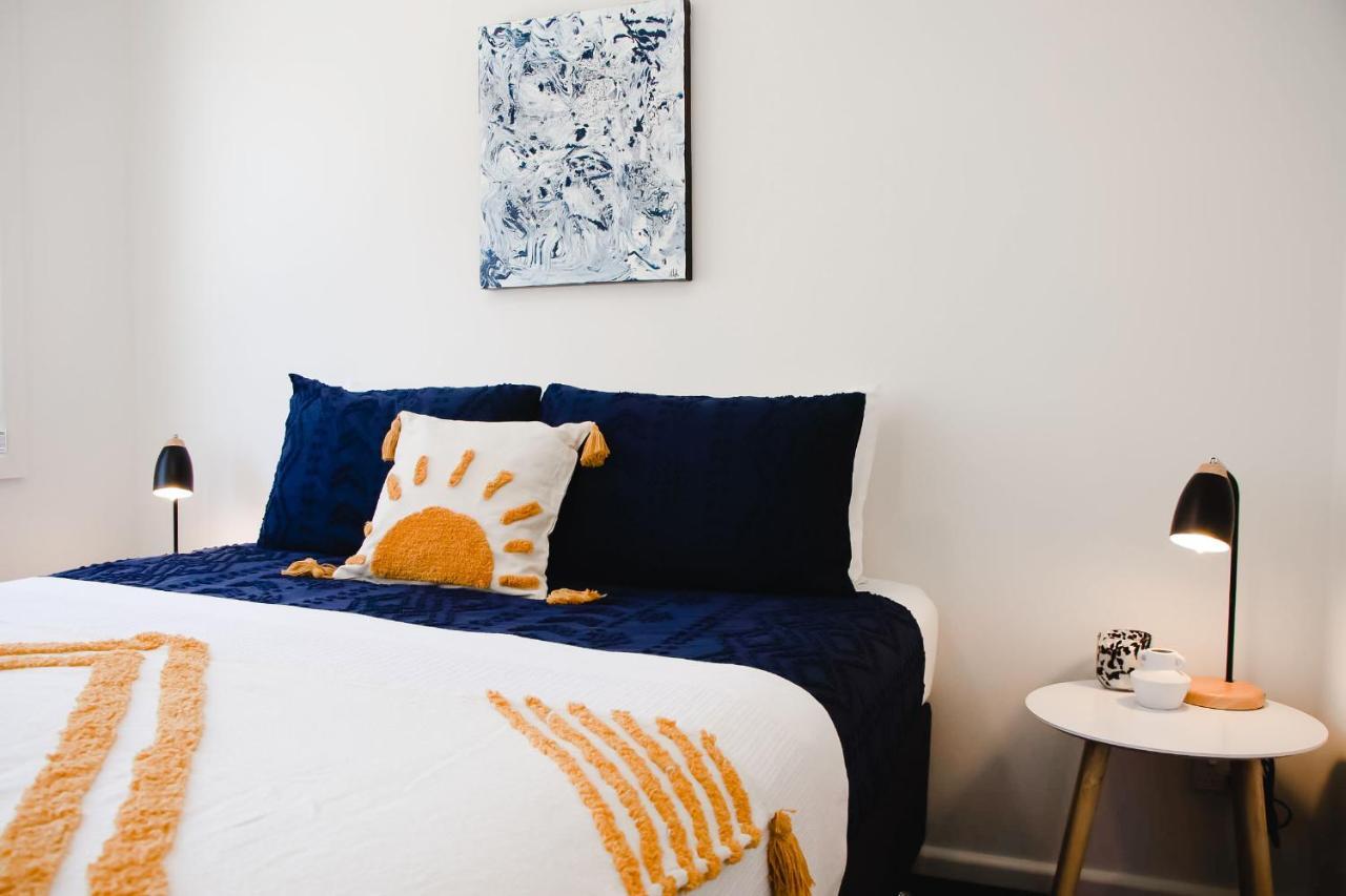 Beachcomber Holiday Units Apartment